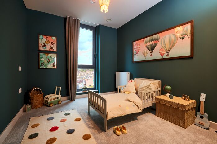 3 Bedroom Apartment To Rent In Hove Central, Hove, BN3