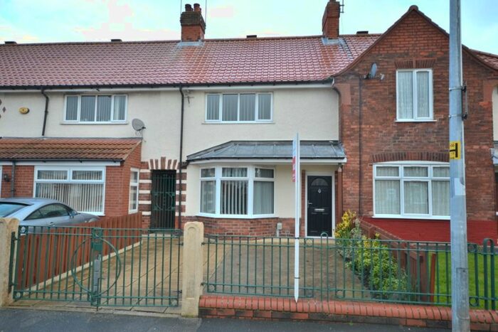 2 Bedroom Terraced House To Rent In Th Avenue, Hull, HU6