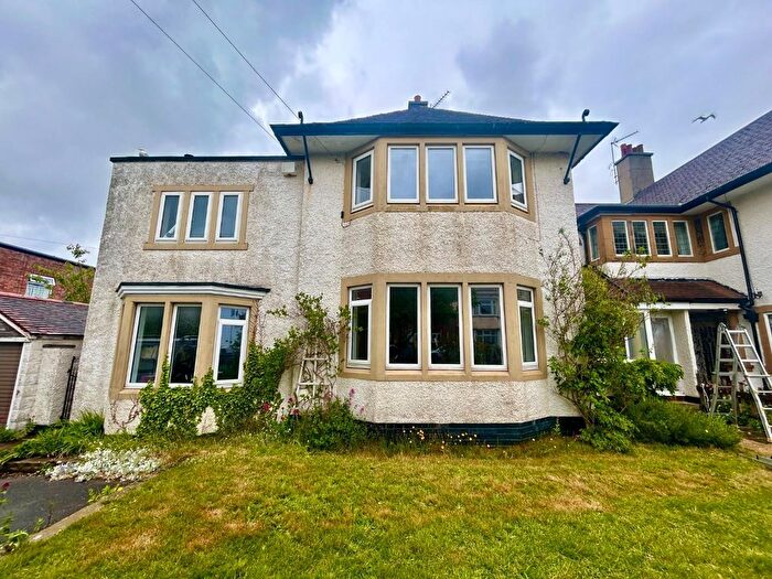 3 Bedroom Property To Rent In Bed Detached House, Shaftesbury Road, Bridlington, YO15