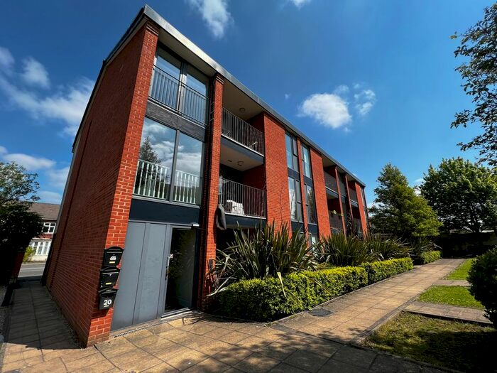 2 Bedroom Flat To Rent In Liana Gardens, Junction Road, Wolverhampton, WV2