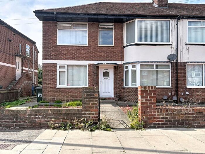 2 Bedroom Flat To Rent In Great North Road, Gosforth, NE3
