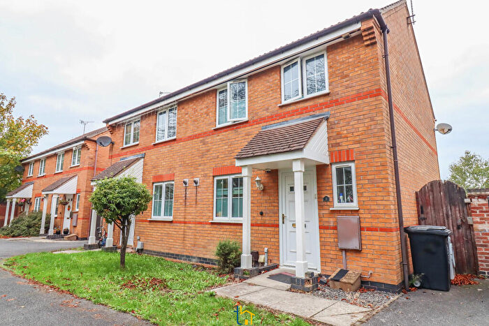3 Bedroom Semi-Detached House To Rent In Marion Close, Bradgate Heights, LE3