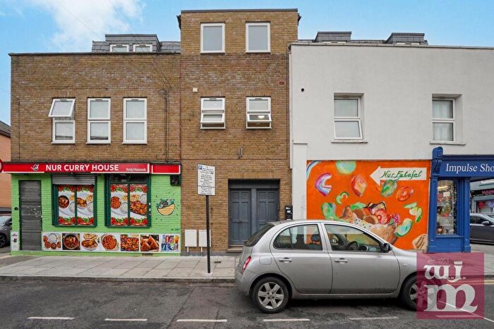 1 Bedroom Flat To Rent In Libra Road, Bow, E3