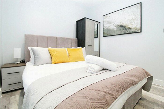 2 Bedroom Apartment To Rent In Neville Road, Croydon, CR0