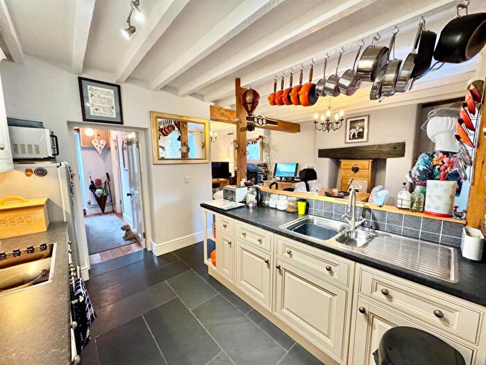 3 Bedroom House For Sale In Prince Llewelyn Terrace, Dolwyddean, LL25