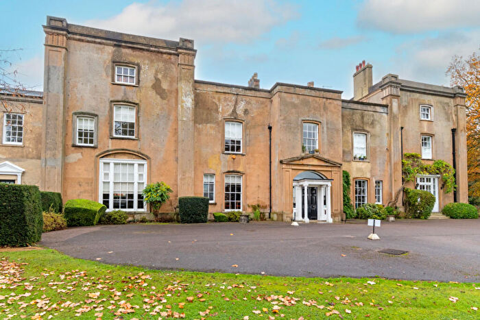 3 Bedroom Apartment For Sale In Hatfield Heath Road, Sawbridgeworth, Hertfordshire, CM21