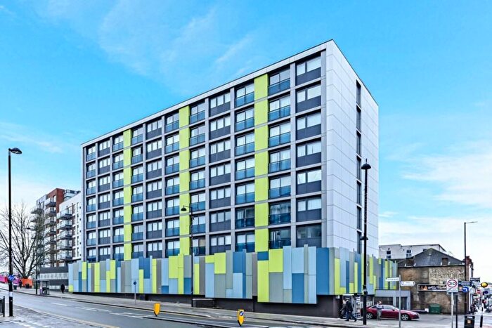 Studio To Rent In Trident House, Station Road, Hayes, UB3