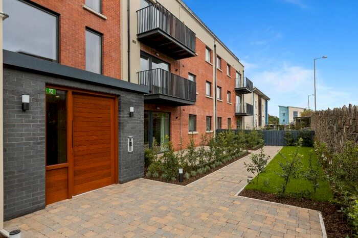 2 Bedroom Flat To Rent In Newtownbreda Road, Belfast, BT8