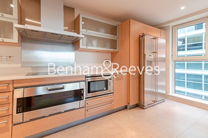 3 Bedroom Flat To Rent In The Boulevard, Fulham, SW6
