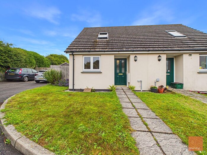 1 Bedroom Semi Detached Bungalow For Sale In Pentowan Gardens, Hayle, TR27
