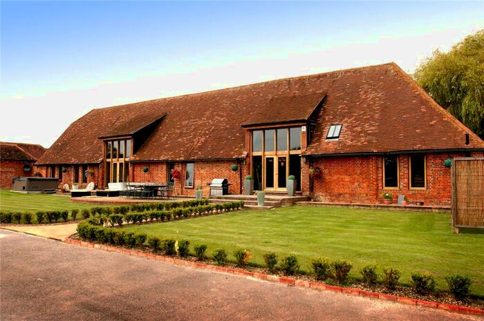 6 Bedroom Detached House To Rent In Shoot Barn Shoot Lane, Lee-On-The-Solent, Hampshire, PO13