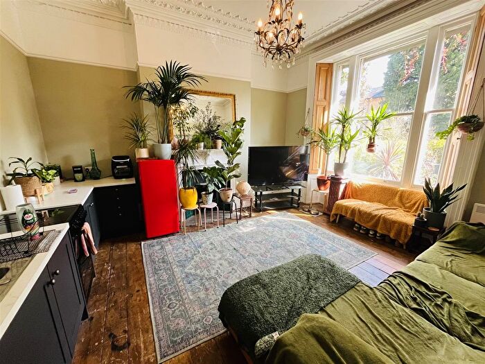 2 Bedroom Flat To Rent In Pembroke Road, Clifton, BS8