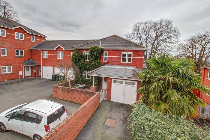 4 Bedroom Terraced House To Rent In Horseguards, Exeter, EX4