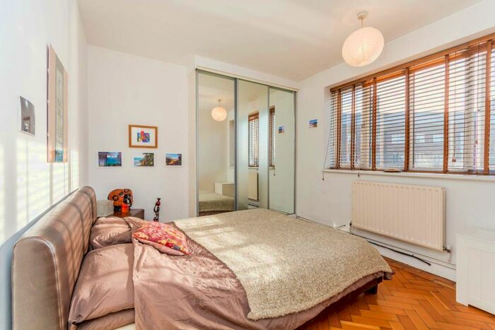 1 Bedroom Flat To Rent In Stoke Newington Church Street, Stoke Newington, London, N16