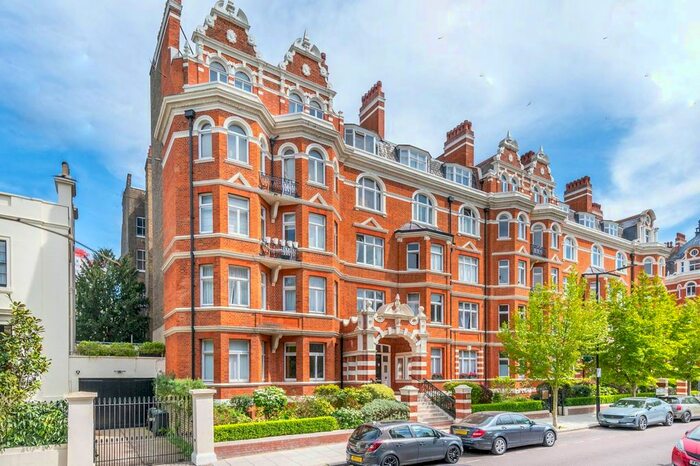 3 Bedroom Flat To Rent In St Mary's Terrace, Little Venice, London, W2