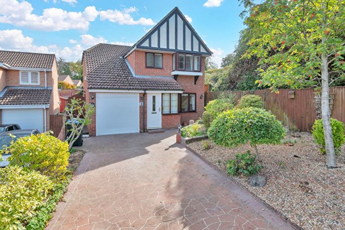 3 Bedroom Detached House For Sale In Furze Grove, Royston, SG8