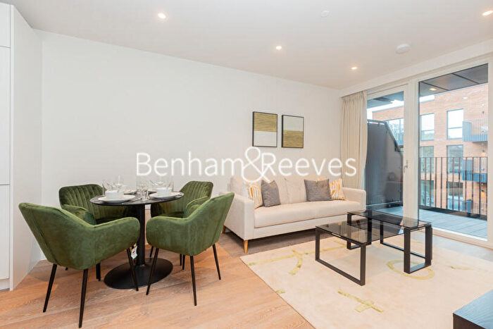1 Bedroom Apartment To Rent In West End Lane, Hampstead, NW6