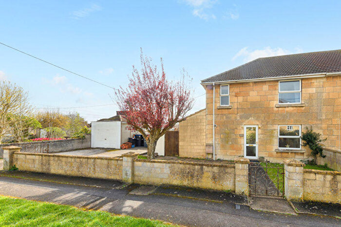 3 Bedroom Semi-Detached House For Sale In Bradford On Avon, BA15