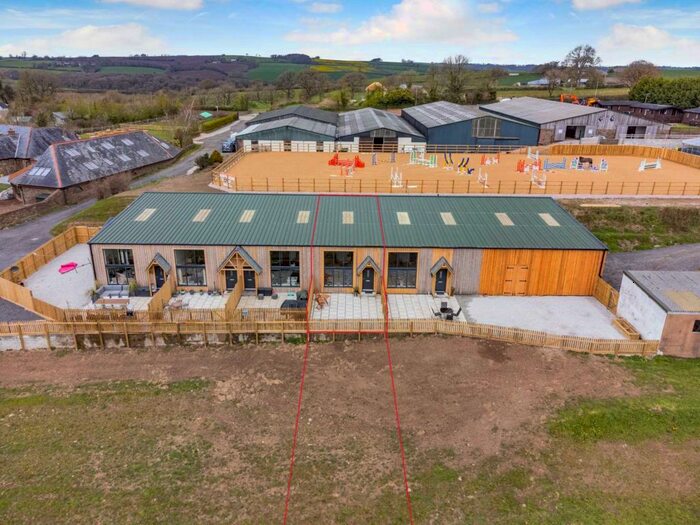 3 Bedroom Barn Conversion For Sale In North Tawton, Devon, EX20