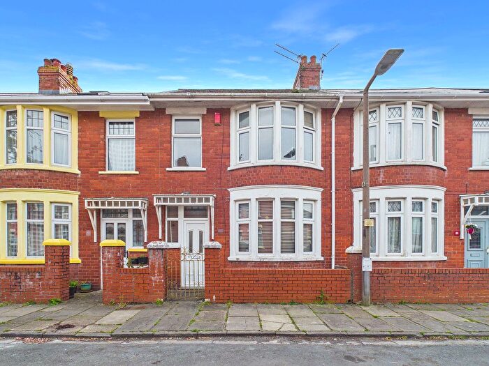 3 Bedroom Terraced House For Sale In Dunraven Street, Barry, CF62