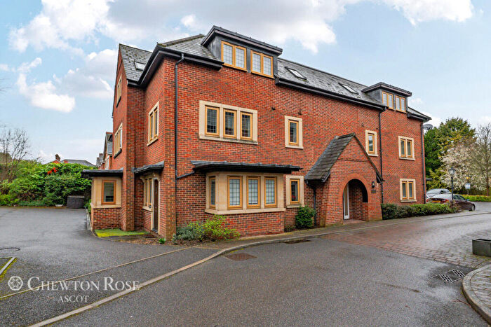 2 Bedroom Apartment For Sale In London Road, Ascot, SL5