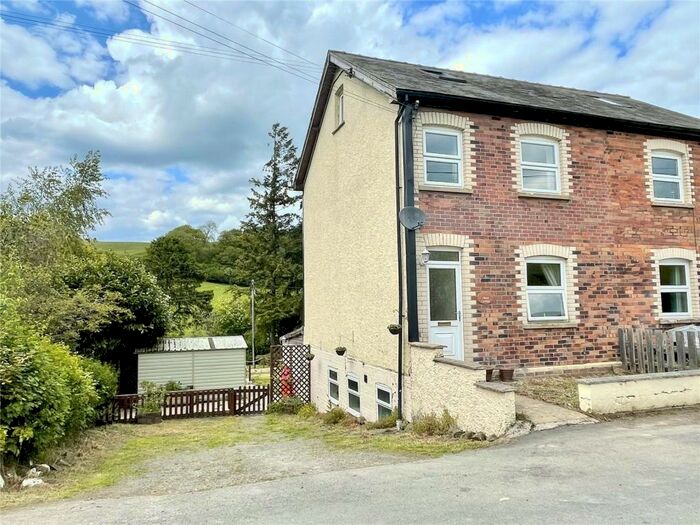 4 Bedroom Semi-Detached House For Sale In Llanbister Road, Llandrindod Wells, Powys, LD1