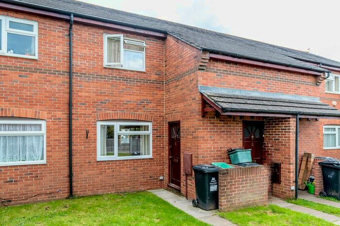 1 Bedroom Flat To Rent In Hopes Close, Lydney, GL15