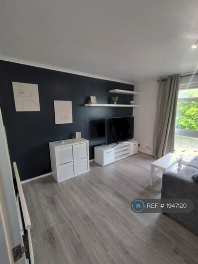 1 Bedroom Flat To Rent In Hope Park, Bromley, BR1