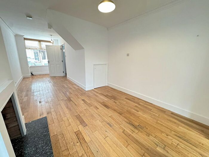 3 Bedroom Property To Rent In Grover Road, Watford, WD19