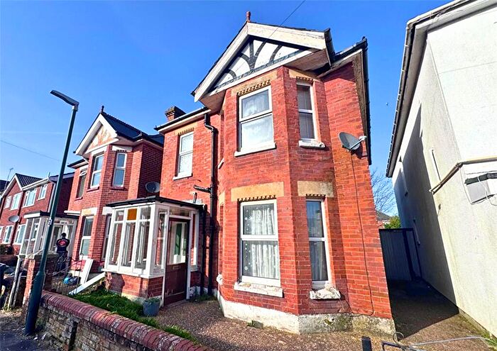 3 Bedroom Detached House For Sale In Elmes Road, Bournemouth, Dorset, BH9