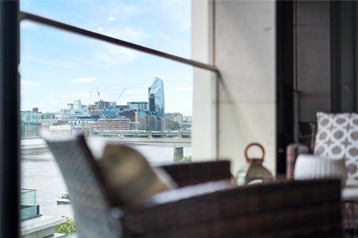 1 Bedroom Apartment To Rent In Sugar Quay, Water Lane, Tower Hill, London, EC3R