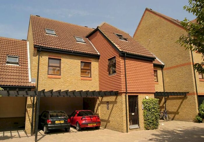 1 Bedroom Flat To Rent In Pursewardens Close, Ealing, London, W13