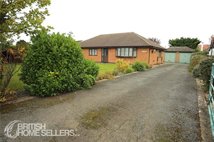 4 Bedroom Bungalow For Sale In Grove Road, Sutton-on-Sea, Mablethorpe, Lincolnshire, LN12