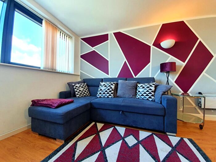 2 Bedroom Apartment To Rent In Bridgewater Place Water Lane Leeds, LS11