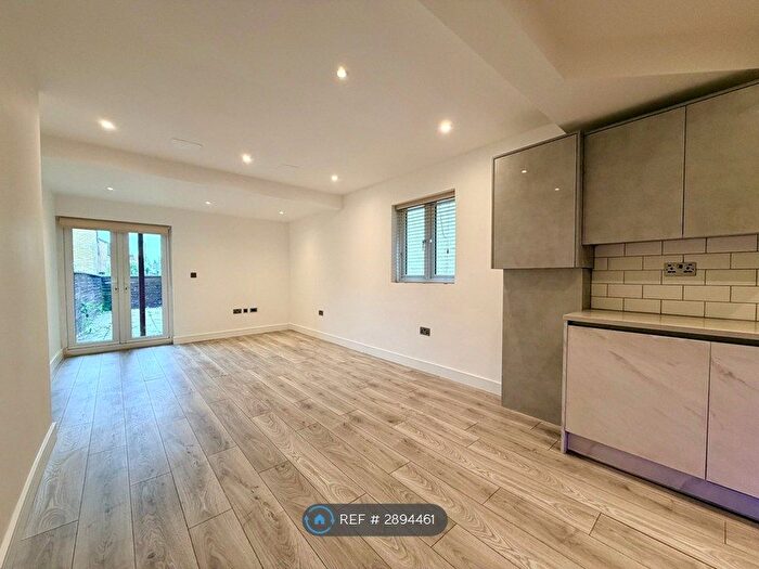 2 Bedroom Maisonette To Rent In Chaplin Road, London, NW2