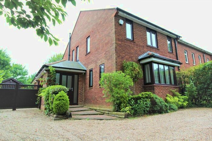 3 Bedroom Property To Rent In Shenfield Road, Shenfield, Brentwood, CM15