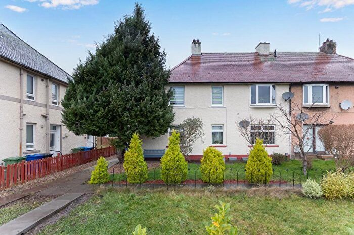 3 Bedroom Flat For Sale In Woodburn Road, Dalkeith, EH22