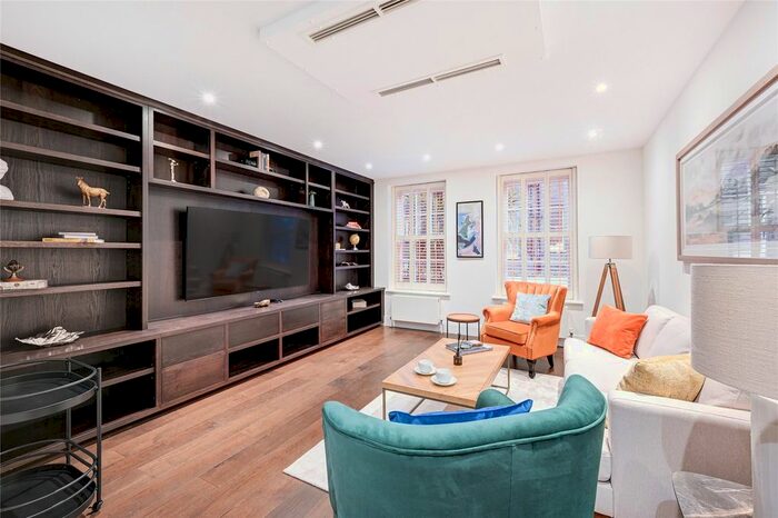 4 Bedroom Terraced House To Rent In Catherine Place, Westminster, London, SW1E