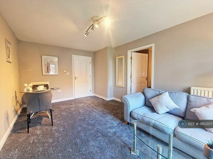 2 Bedroom Flat To Rent In Victoria House, Stoke-On-Trent, ST4