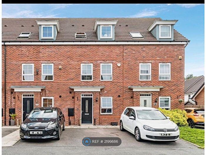 3 Bedroom Terraced House To Rent In Tipton, Tipton, DY4