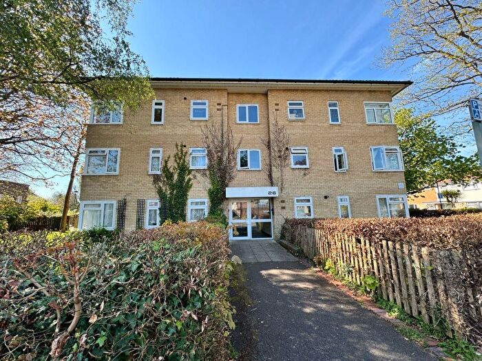 Studio To Rent In Walton Road, Bournemouth, BH10