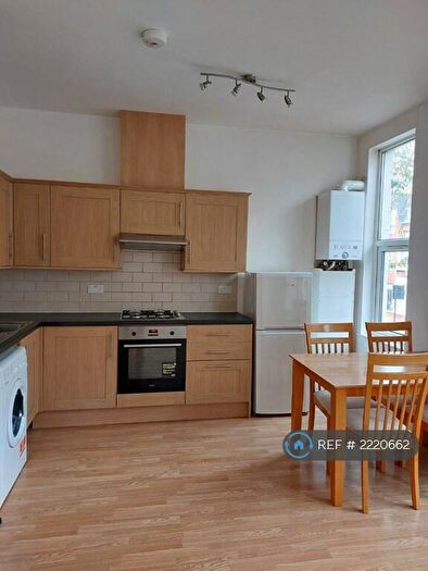 1 Bedroom Flat To Rent In London, London, N19