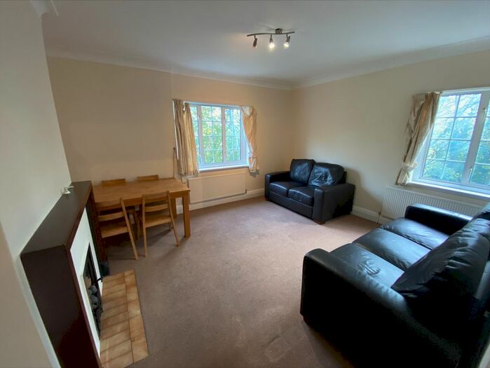 2 Bedroom Flat To Rent In Sudbury Hill, Harrow-On-The-Hill, Harrow, HA1