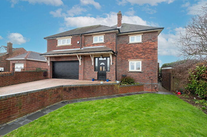 4 Bedroom Detached House For Sale In The Balk, Staincross, Barnsley, S75
