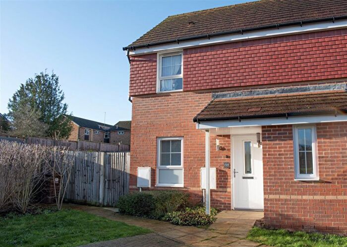 1 Bedroom Flat To Rent In Doris Bunting Road, Ampfield, Romsey, SO51