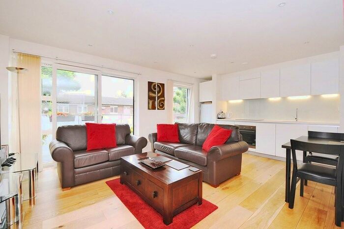 1 Bedroom Apartment To Rent In Tiltman Place, N7