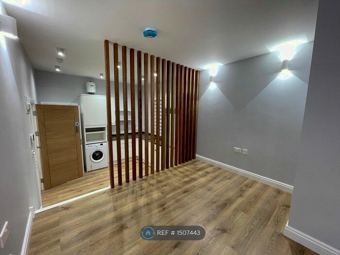 Studio To Rent In Fore Street, London, N9