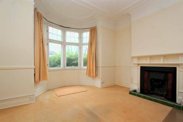 4 Bedroom Terraced House To Rent In Lynmouth Road, London, N2