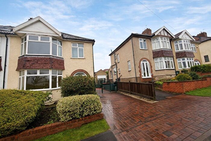 3 Bedroom Semi Detached House To Rent In The Crescent, Henleaze, Bristol, BS9