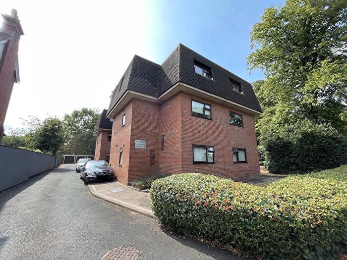 2 Bedroom Apartment For Sale In Stourbridge - Bath Mews, DY8